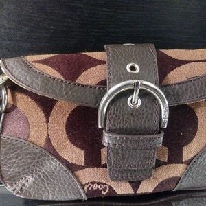 Authentic coach clutch purse